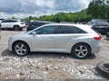 Photo 15 of 17 — 2011 Toyota Venza