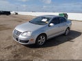 2008 Volkswagen Jetta — photo 2 of 13 | VIN 3VWRM71K48M064133