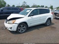 Photo 2 of 11 — 2009 Toyota RAV4