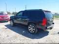 2011 Cadillac Escalade — photo 3 of 17 | VIN 1GYS4CEF9BR387653