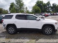 2023 GMC Acadia — photo 14 of 19 | VIN 1GKKNUL42PZ213218