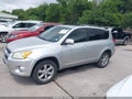 Photo 14 of 16 — 2012 Toyota RAV4