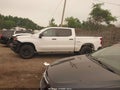 2020 Chevrolet Silverado 1500 — photo 14 of 16 | VIN 3GCPYCEF2LG234095