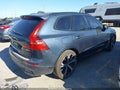 2022 Volvo XC60 — photo 4 of 17 | VIN YV4L12RM0N1954421