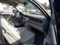 Photo 8 of 16 — 2011 Chevrolet Avalanche