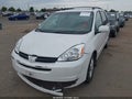 Photo 2 of 11 — 2005 Toyota Sienna