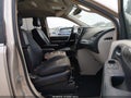 2015 Chrysler Town & Country — photo 5 of 17 | VIN 2C4RC1BG8FR717954