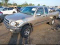 Photo 2 of 11 — 2002 Toyota Tundra