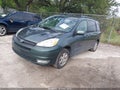 Photo 2 of 11 — 2004 Toyota Sienna