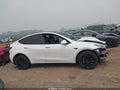 2021 Tesla Model Y — photo 14 of 19 | VIN 5YJYGDEE5MF080378