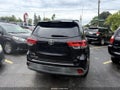 Photo 12 of 13 — 2018 Toyota Highlander