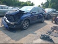 Photo 2 of 17 — 2017 Honda CR-V
