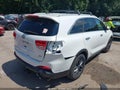 2016 Kia Sorento — photo 4 of 17 | VIN 5XYPGDA34GG109818