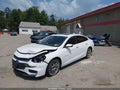2018 Chevrolet Malibu — photo 2 of 16 | VIN 1G1ZE5SX9JF116367