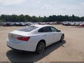 2018 Chevrolet Malibu — photo 4 of 16 | VIN 1G1ZE5SX9JF116367