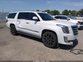 2018 Cadillac Escalade ESV — photo 1 of 17 | VIN 1GYS4JKJ5JR208097