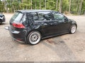 2017 Volkswagen Golf — photo 4 of 15 | VIN 3VW447AU3HM065737