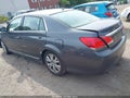 Photo 3 of 16 — 2011 Toyota Avalon