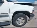 2002 Chevrolet Tahoe — photo 15 of 16 | VIN 1GNEC13Z02R171673