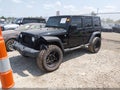 2018 Jeep Wrangler Unlimited — photo 2 of 17 | VIN 1C4BJWDG5JL858659