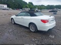 Photo 3 of 11 — 2012 Chrysler 200