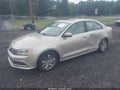 2015 Volkswagen Jetta — photo 2 of 11 | VIN 3VWD07AJ5FM312092
