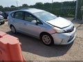 2012 Toyota Prius V — photo 1 of 16 | VIN JTDZN3EU8C3175363