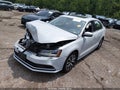 2017 Volkswagen Jetta — photo 2 of 16 | VIN 3VWDB7AJ5HM404722