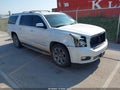 2016 GMC Yukon XL — photo 1 of 17 | VIN 1GKS2HKJ7GR183396