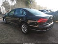 2016 Volkswagen Passat — photo 3 of 16 | VIN 1VWAT7A31GC055947
