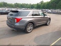 Photo 4 of 16 — 2022 Ford Explorer