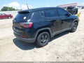 Photo 4 of 18 — 2018 Jeep Compass
