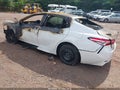 2020 Toyota Camry — photo 3 of 15 | VIN 4T1G11AK6LU502795