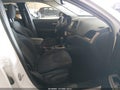 2016 Jeep Cherokee — photo 5 of 16 | VIN 1C4PJMCB1GW276548