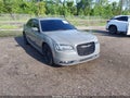 2019 Chrysler 300 — photo 1 of 16 | VIN 2C3CCABG3KH515484