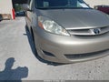 Photo 6 of 16 — 2010 Toyota Sienna