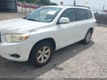 Photo 2 of 15 — 2008 Toyota Highlander