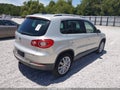 Photo 4 of 11 — 2011 Volkswagen Tiguan