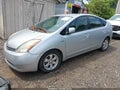 Photo 2 of 16 — 2006 Toyota Prius
