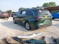 2025 Toyota Sienna — photo 3 of 17 | VIN 5TDJSKFC5SS215319