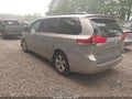 Photo 3 of 16 — 2012 Toyota Sienna