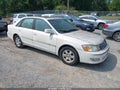 Photo 1 of 15 — 2002 Toyota Avalon