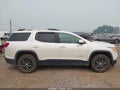 2017 GMC Acadia — photo 12 of 15 | VIN 1GKKNULS5HZ131810
