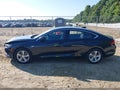 2018 Buick Regal Sportback — photo 14 of 19 | VIN W04GL6SX3J1126944