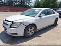 2010 Chevrolet Malibu Limited — photo 2 of 18 | VIN 1G1ZC5E06A4101924