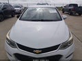 Photo 6 of 16 — 2018 Chevrolet Cruze