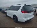 Photo 3 of 18 — 2026 Chrysler Pacifica