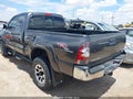 2011 Toyota Tacoma — photo 3 of 15 | VIN 5TFUU4EN1BX009043