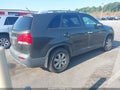 Photo 4 of 16 — 2011 Kia Sorento