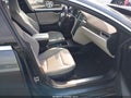 2015 Tesla Model S — photo 5 of 20 | VIN 5YJSA1E21FF118557